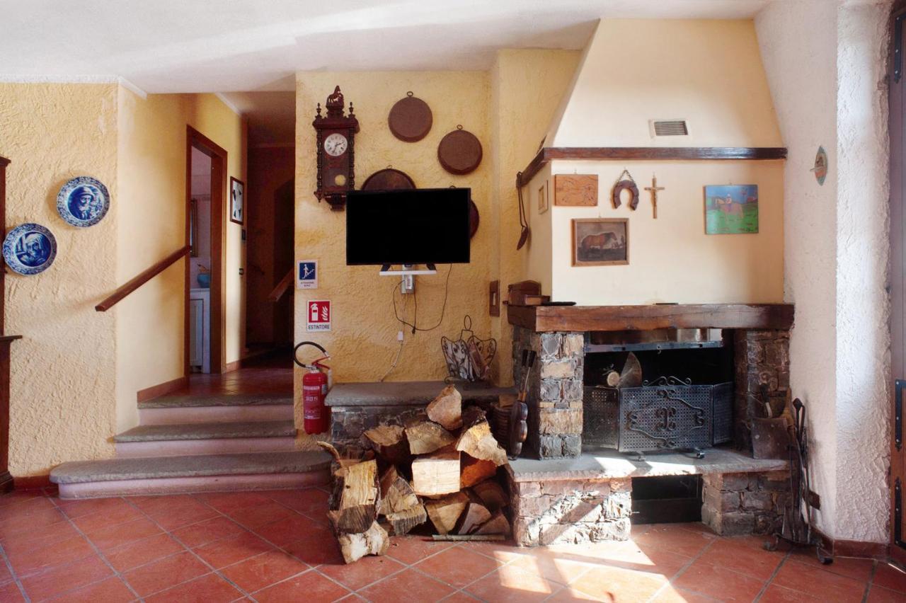 Villa Casa Della Barcareccia Calice al Cornoviglio Exterior foto